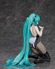 Lade das Bild in den Galerie-Viewer, Hatsune Miku PVC Statue 1/4 Art by SanMuYYB Hatsune Miku Bunny Ver. 30 cm
