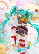 Lade das Bild in den Galerie-Viewer, Hatsune Miku Characters PVC Statue 1/6 Racing Miku: 2023 - 15th Anniversary Ver. 26 cm
