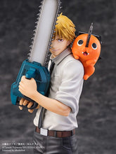 Lade das Bild in den Galerie-Viewer, Chainsaw Man S-Fire PVC Statue 1/7 Denji &amp; Pochita 24 cm
