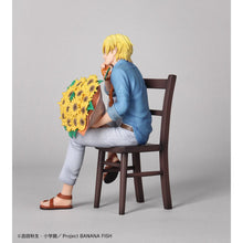 Lade das Bild in den Galerie-Viewer, Banana Fish PVC Statue 1/8 Ash Lynx Birthday Ver. 18 cm
